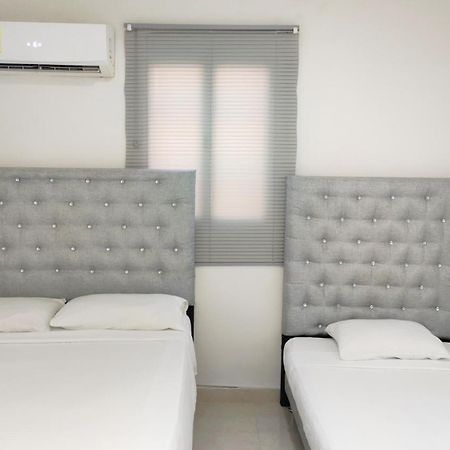 Apartamento Ana Ciudad Amurallada Cartagène Extérieur photo